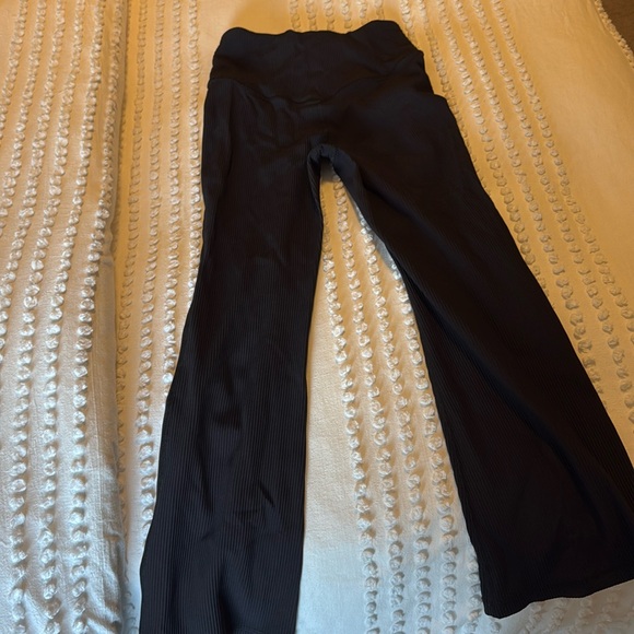 Athleta ribbed elation crop flare size small - Picture 1 of 3